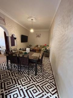 Chez Aïcha - 1