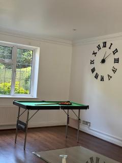 Free secure parking - Substantial Detached 5Bedroom House - Hosted by StaySejour - Findon - 9