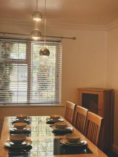 Free secure parking - Substantial Detached 5Bedroom House - Hosted by StaySejour - Findon - 8