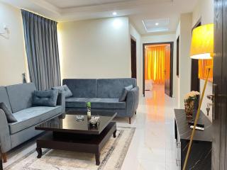 Serene 2 Bed Apartment in Bahria Enclave With Snooker - 2