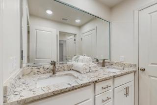 Sea Glass 203- No Worries - 2