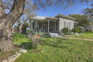 Austin Haus - 9