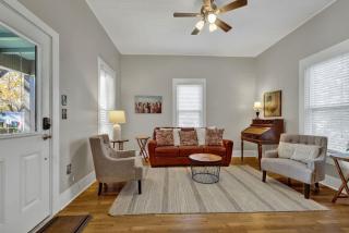 Austin Haus - 7