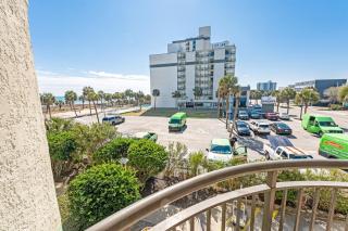 Beautiful Decor, Meridian Plaza w Nice Pools,New! - 2