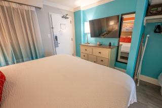 Newly Remodeled Grand Cayman Honeymoon Suite,Pools - 5