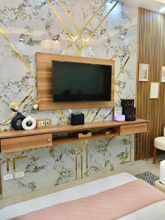 Resort Style Condo Walkable to Mall of Asia - 2