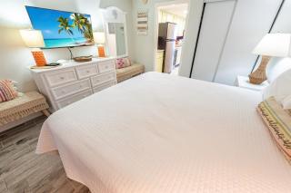 Pools & Recently Renovated 16th Floor Views! - Myrtle Beach - 6