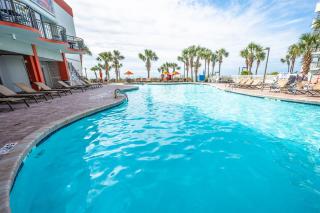 New Remodeled, Grand Cayman, Amazing Decor, Pools! - 6