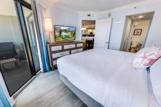 New Remodeled-3BR-Grand Cayman Modern Decor Pools! - 4