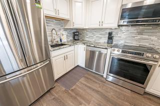 3BR Holiday Towers, Newly Remodeled, Balcony, Pool - Myrtle Beach - 6