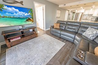 3BR Holiday Towers, Newly Remodeled, Balcony, Pool - Myrtle Beach - 1
