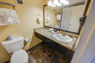 Landmark Resort, Direct Oceanfront View,High Floor - 2