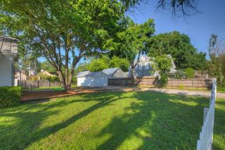 Stunning Home with Hot Tub & Grill Just 2 Blks from Main St! - 8