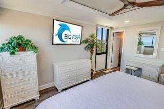 3BR Holiday Towers, Renovated, Balcony & Pool - 5