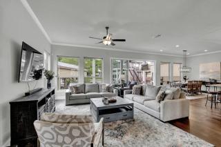 Stunning Luxury Home on Lake LBJ! - 3