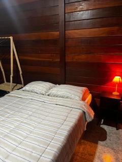 QUARTO em Casa de Madeira no Alto da Serra - PetFriendly - 8