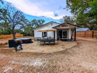 Brand New Private Pool and Hot-Tub Near Main! - 9