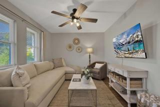 Weitz Getaway with Private Pool Two Hot Tubs - 7