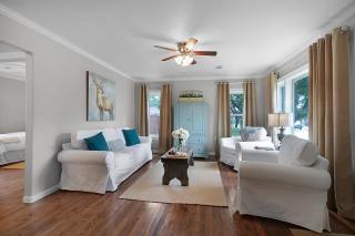 Charming Home Just 4 Blks from Main St! - 8