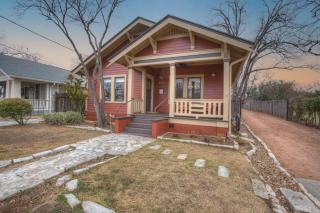 Charming Craftsman Home!-2 BLKS from Main St! - 7