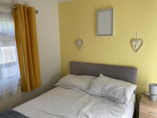 Blackpool chalet - free parking - Moffat - 4