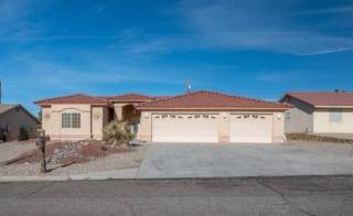 Paradise home with king bed & room for the family - 9