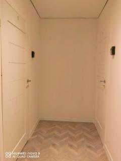 Next door airport apartment - 3