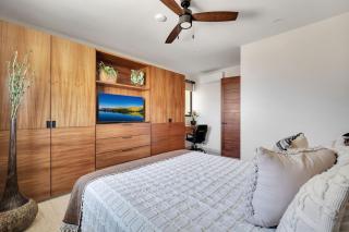 Ocean View, Mountain view, Infinity Pool, Water filtration throughout with 2 filters in the kitchen - 1