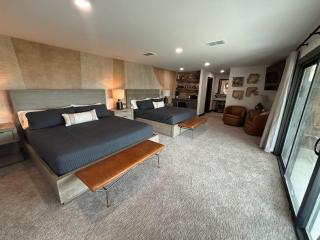 Luxury Hill Country Villa with Pool-Hot tub-Views - 4