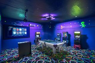 Awesome 9 br home w game room theater theme rms - 1