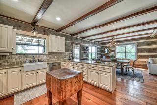 Luxury 23-acre Ranch With Hottub Near AlamoSprings - 3