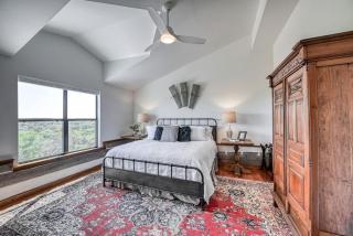 Luxury 23-acre Ranch With Hottub Near AlamoSprings - 1