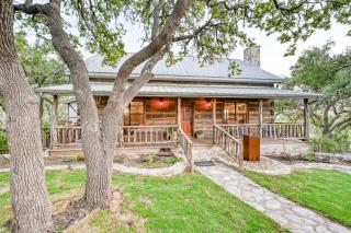 Luxury 23-AC Ranch Hot Tub and Hill Country Views! - 0