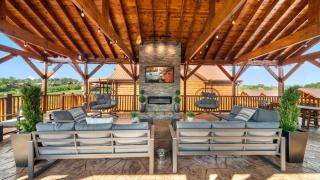 Camp Jericho - Pool, Theater, Games, Gym, Views - 9
