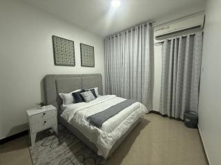 City centre stays comfort & ease to town and beach - 2