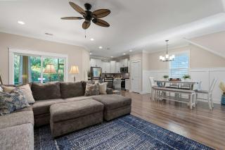 Luxury Hilton Head Villa Getaway 4BR 3 Full BA 1 Half BA Beach Essentials Included - 6