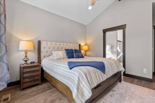 Blanchard Bliss - 4