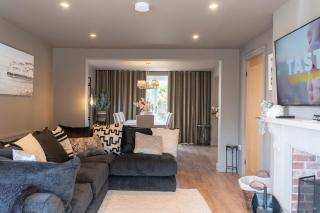 Ffordd Y Wylan House by Guestz - 7