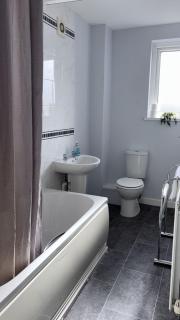 South Shields Executive Three Beds - 8