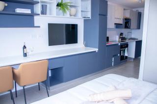 HOM l Parking Wifi CoWork Faro Turismo Piscina - 9