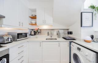 Stylish 3 Bed Near Notting Hill - 1