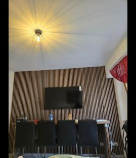 Premium Budget Studio - 1