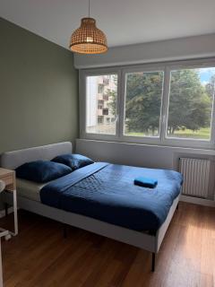 Spacious 4 bedroom family home 5 min from Caen - 4