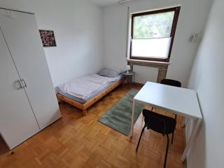 Haus mit zwei Ferienwohnungen - - 2