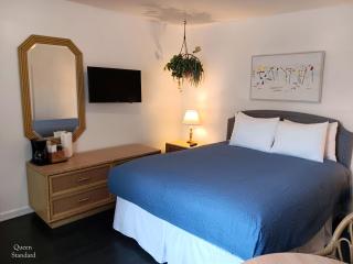 The Cozy Inn - 4