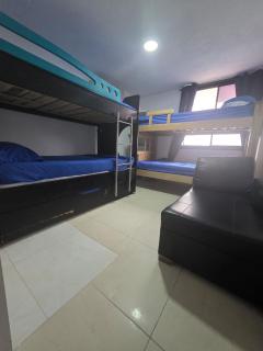 APARTAMENTO CON HERMOSA VlSTA AL MAR EN EL RODADERO - 1
