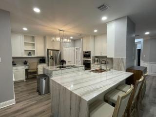 5BR Oasis w Pool Steps from Lake Ray Hubbard - 1