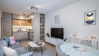 Fresh & Modern Apartment with Balcony - 4