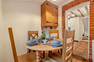 Hawker Cottage - 2