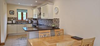 Tinahely Rest - 1